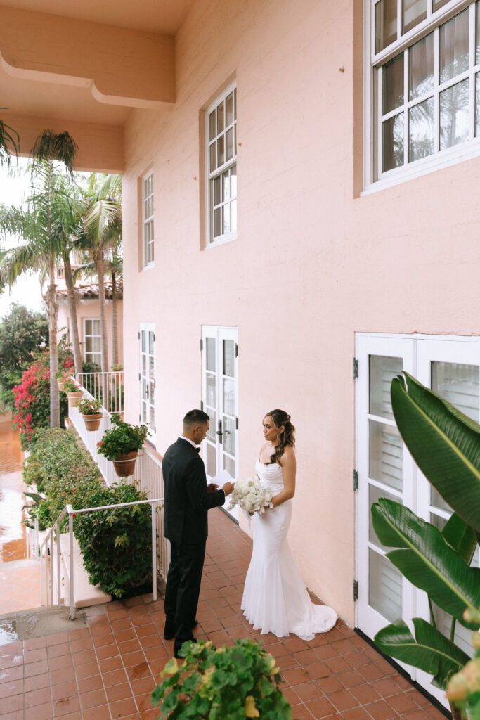 san diego elopement // how to elope in san diego // la valencia hotel