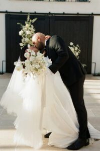 San Clemente Wedding at Agape 1928 - laurenlucilecreative.com